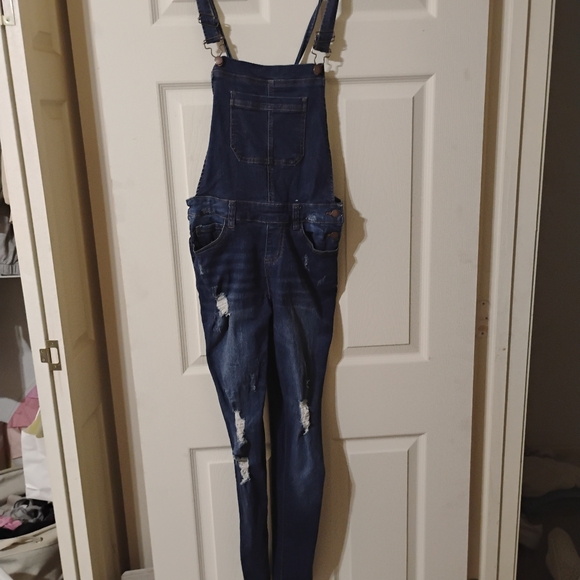 Fashion Nova Women's overall ripped skinny jeans Size 8 - Picture 4 of 4